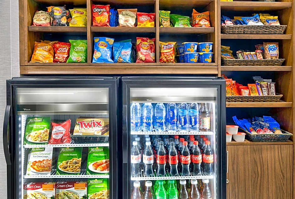 Holiday Inn Express Hotel & Suites Kansas City - Grandview By IHG