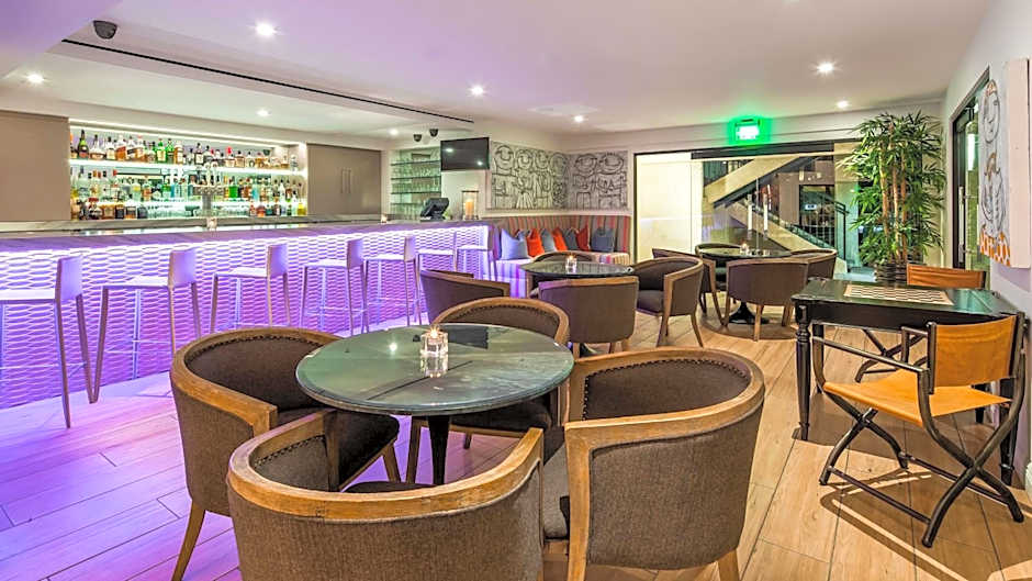 Best Western Plus Las Brisas Hotel
