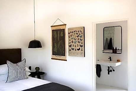 1 Bedroom Suite