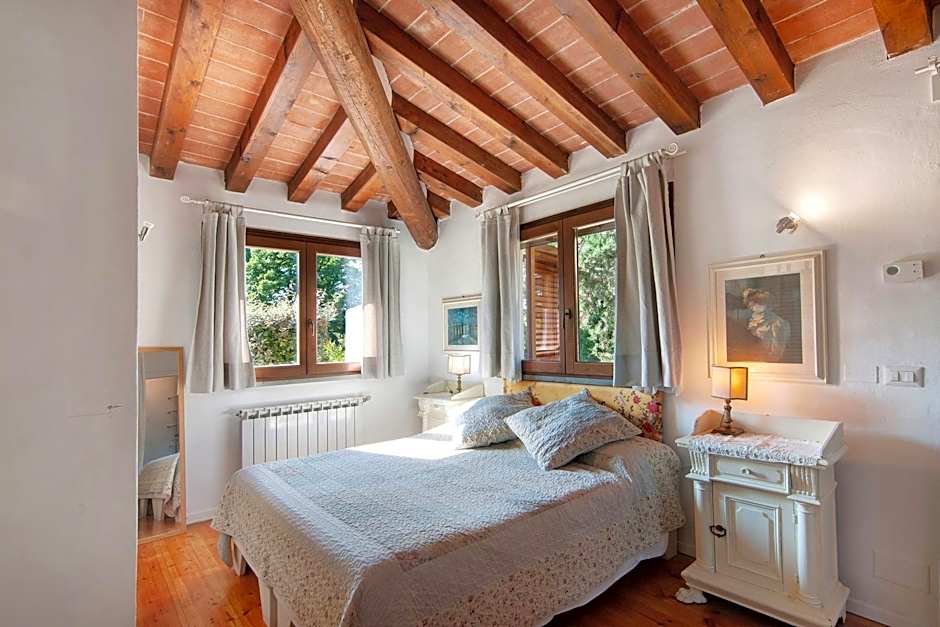 Villa Il Rossignolo con Piscina