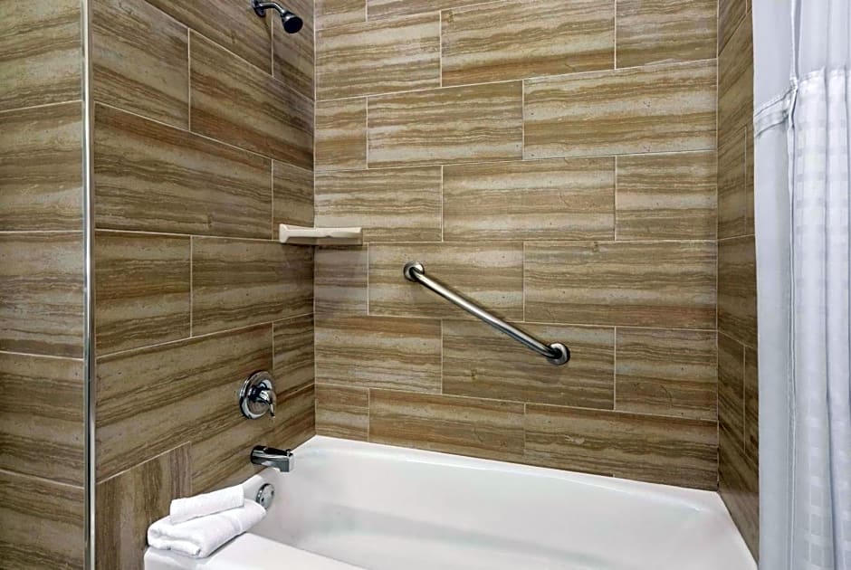 La Quinta Inn & Suites by Wyndham Brownsville North