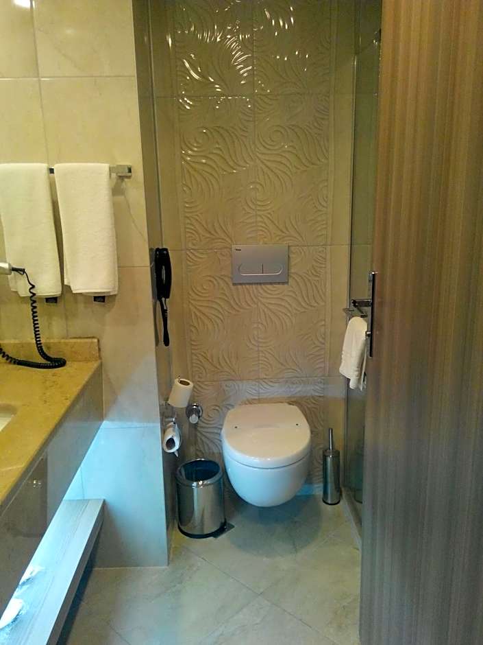 Green Nature Diamond