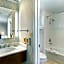 Best Western Plus Black Oak