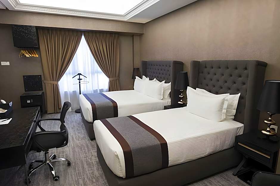 1969 Business Suites