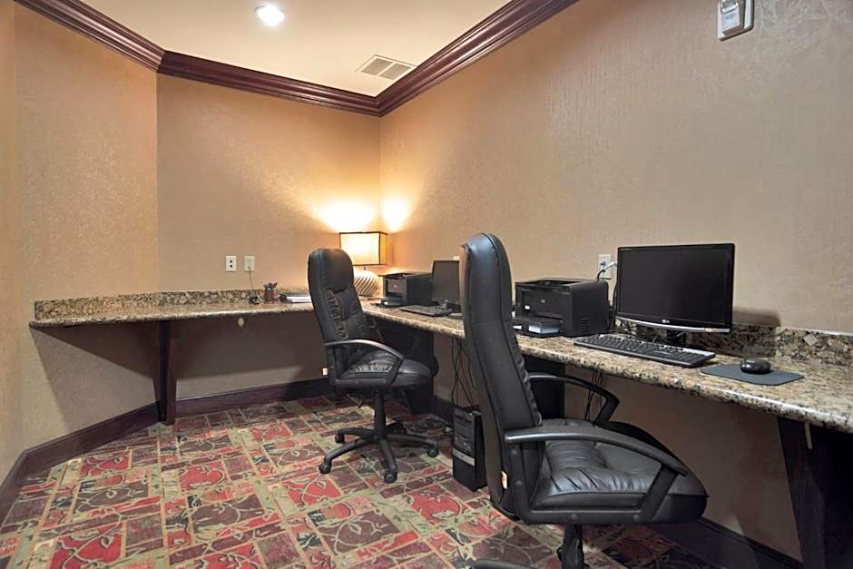 Holiday Inn Express Hotel & Suites DFW West - Hurst By IHG
