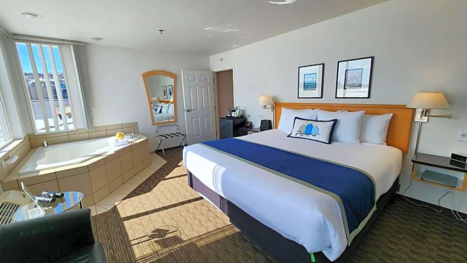 South Pier Inn