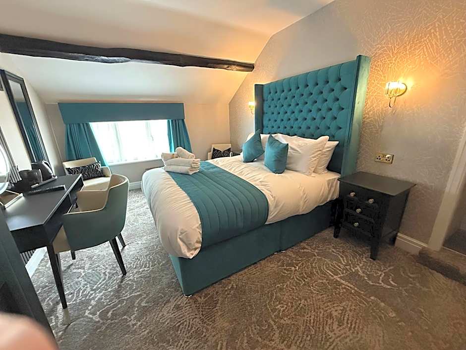 Lyons Woodlands Hall