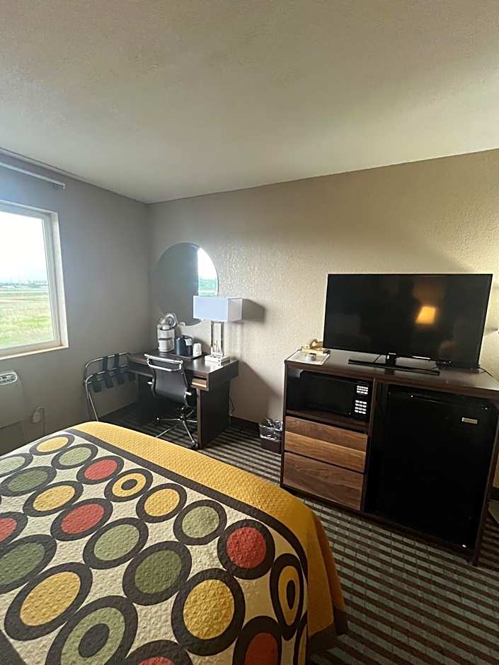 Super 8 by Wyndham Lexington