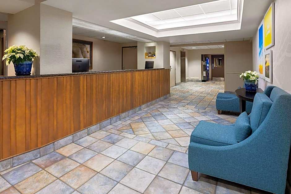Days Inn by Wyndham Penn State