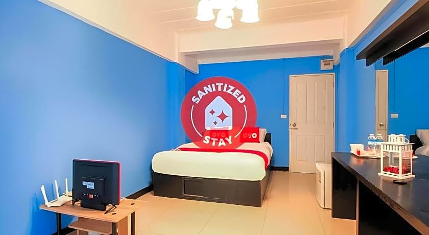 Super OYO 427 Chill Apartment