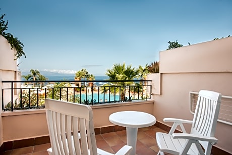 OCEAN VIEW SUITE 2 ADULTS