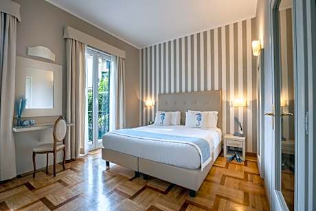 triple standard room