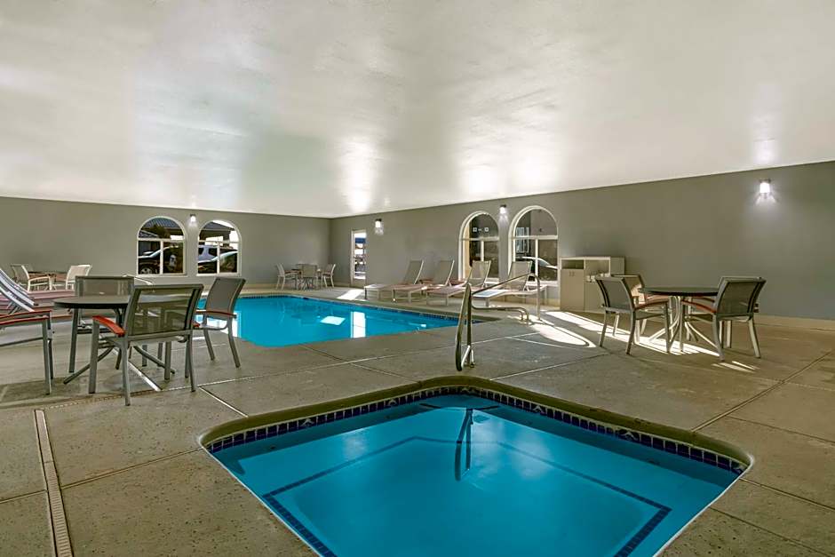 Best Western Grants Inn