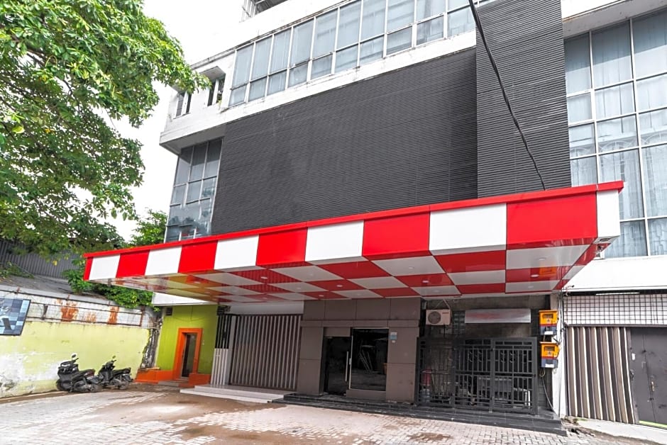 Glamour Hotel and Spa