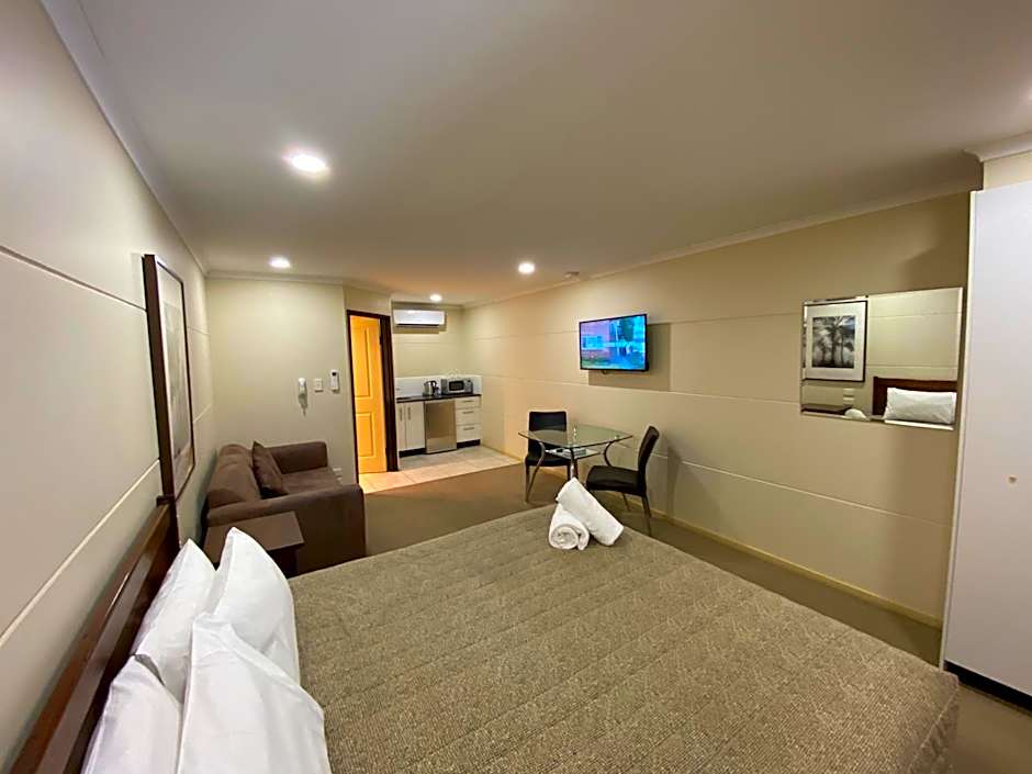 Balranald Club Motel