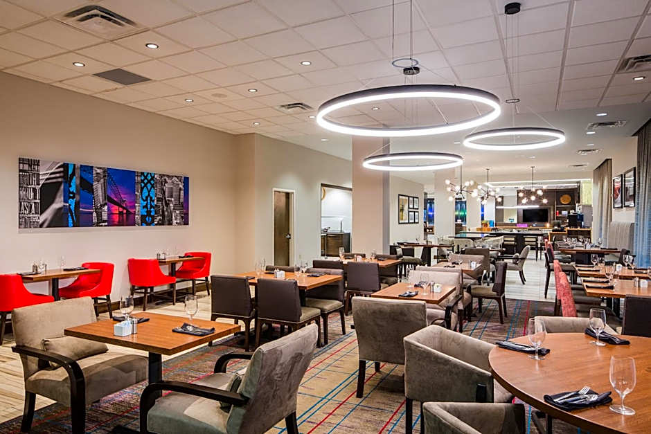 Crowne Plaza Memphis Downtown By IHG