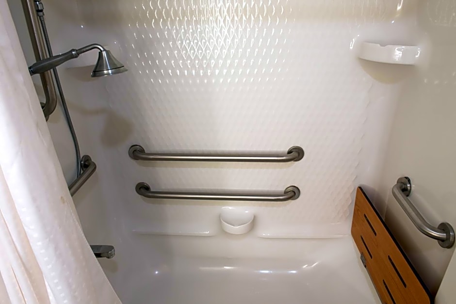 Holiday Inn Express Hotel & Suites Elkhart-South By IHG