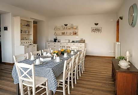La Corte di Nonna Gemma - Holiday Home