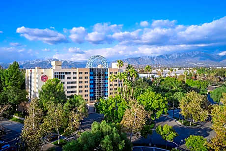 Sheraton Fairplex Suites & Conference Center