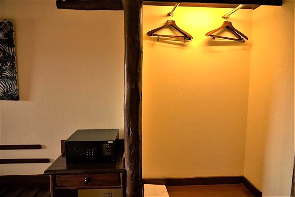 Kilaguni Serena Safari Lodge