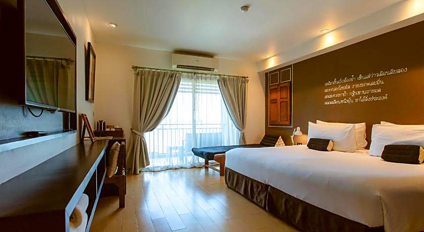 Brown House Hotel