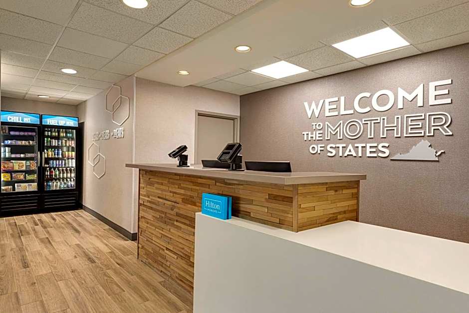 Hampton Inn By Hilton Waynesboro-Stuarts Draft