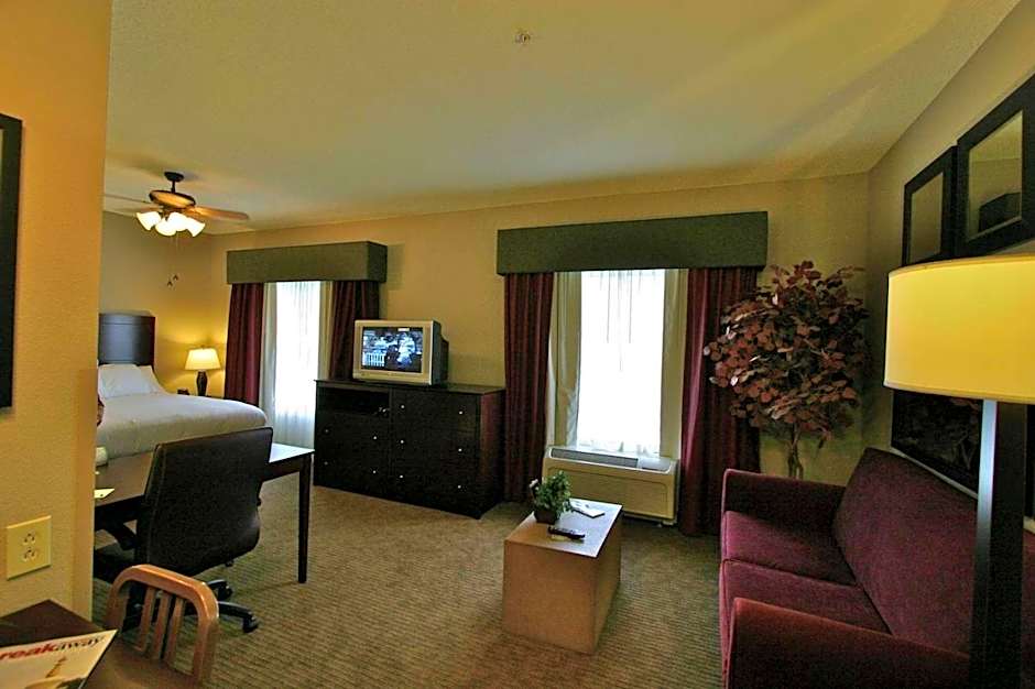 Homewood Suites By Hilton Bloomington