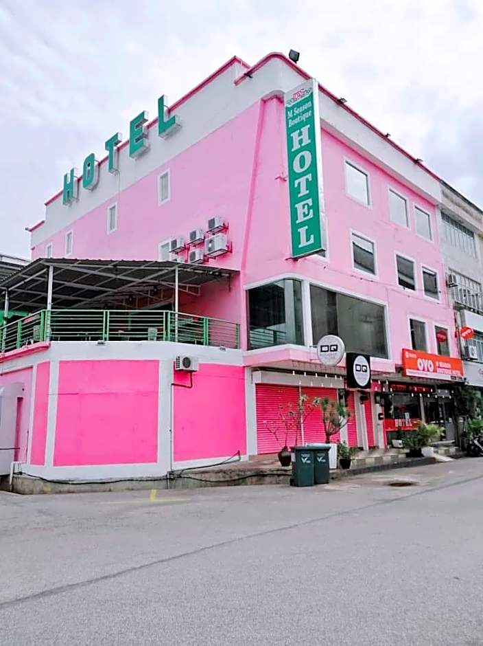 M Season Boutique Hotel