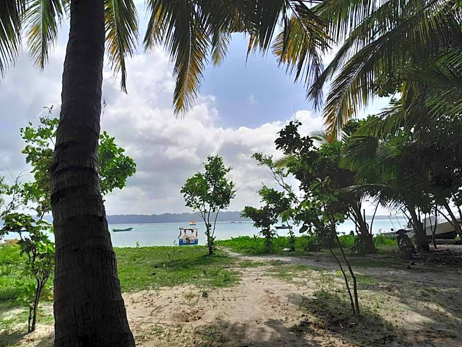 Cross Bill Beach Resort – Havelock Island, OK