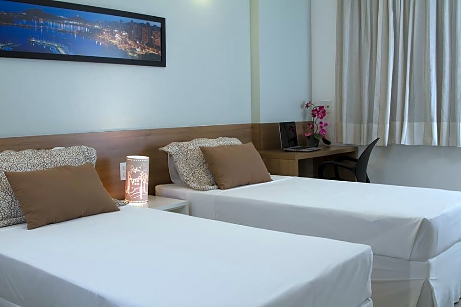 Alameda Vitoria Hotel