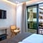 Leonidas Hotel & Apartments