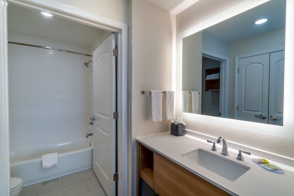 Staybridge Suites - Flowood - NW Jackson By IHG