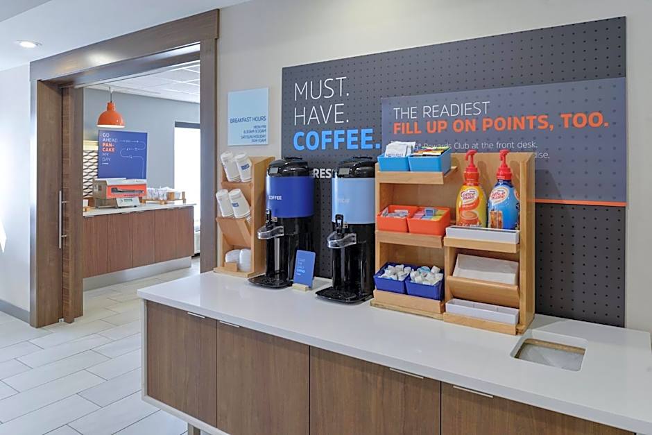 Holiday Inn Express Hotel and Suites Marysville By IHG