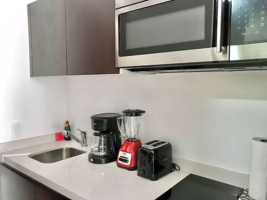 218 Stylish Studio Delux Condo Fast Wifi