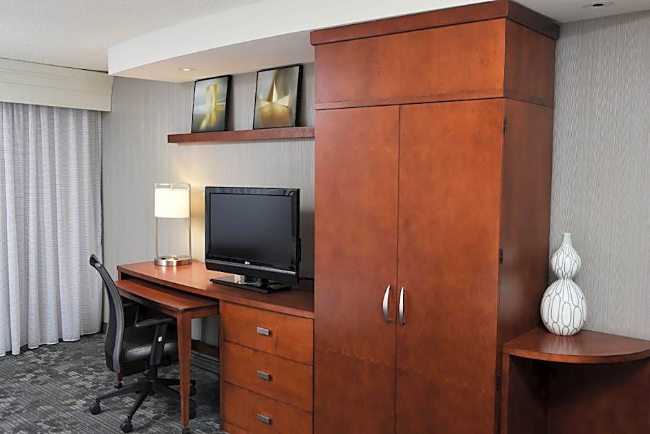 Courtyard by Marriott Sioux Falls