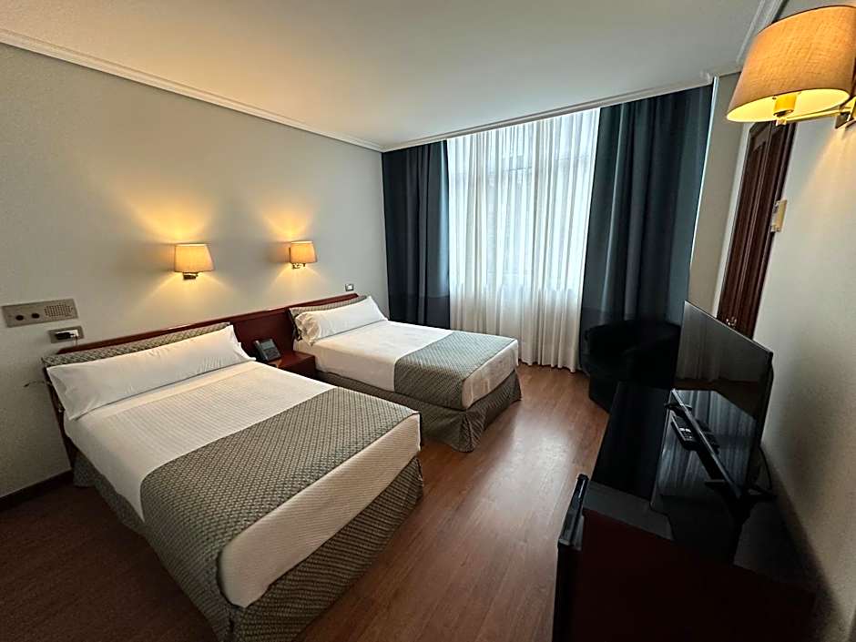 Hotel Compostela Vigo