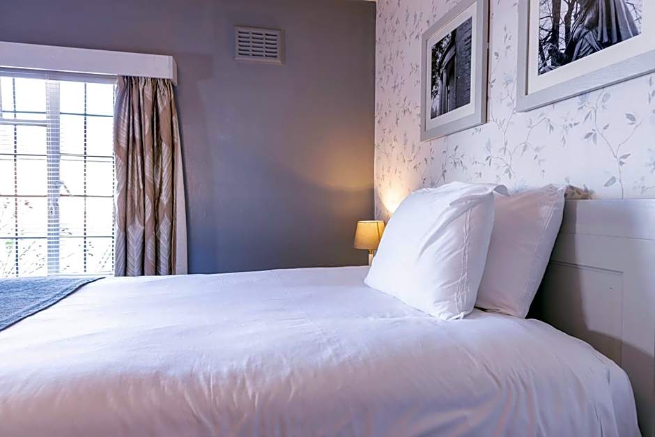 Cromwell Lodge Hotel by Greene King Inns