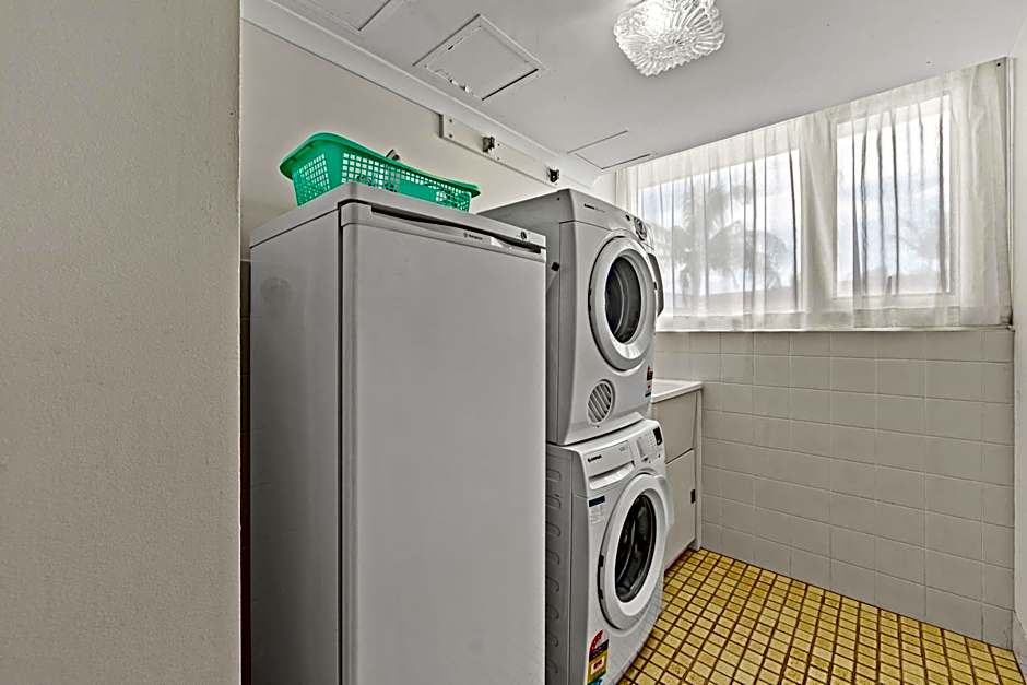 Southern Cross Beachfront Holiday Apartments