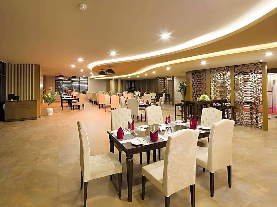 Beach Front Apartments Nha Trang