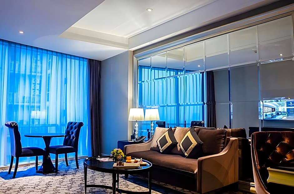 Hotel Ciputra World Surabaya