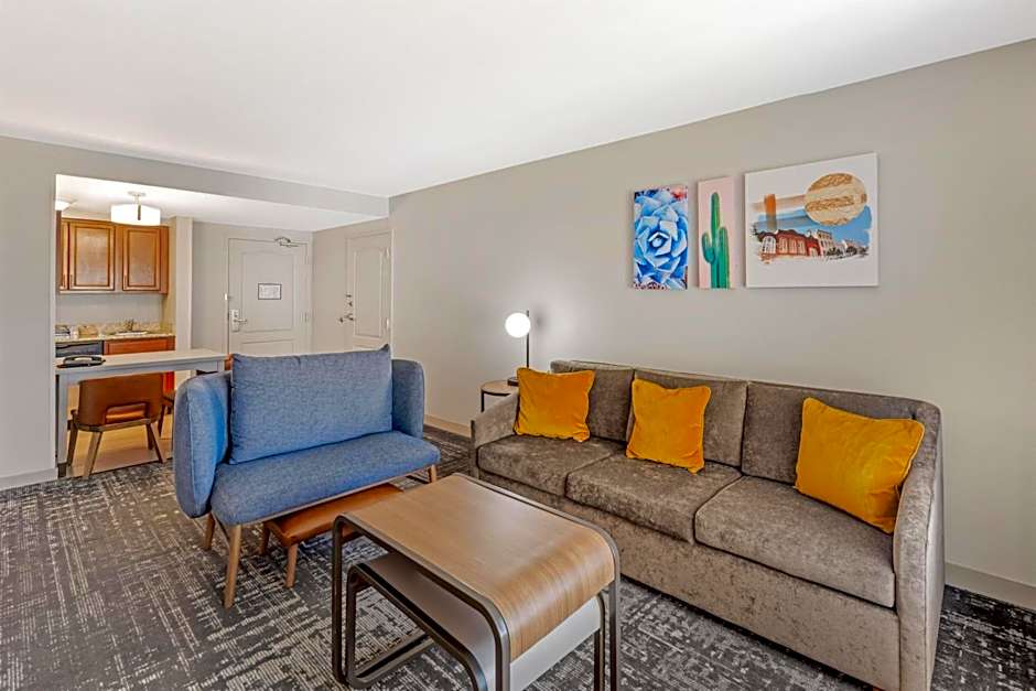 Homewood Suites By Hilton Laredo At Mall Del Norte
