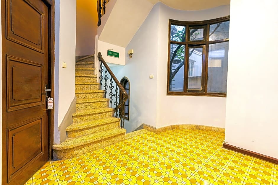 Chikoo Homestay (spot-on)