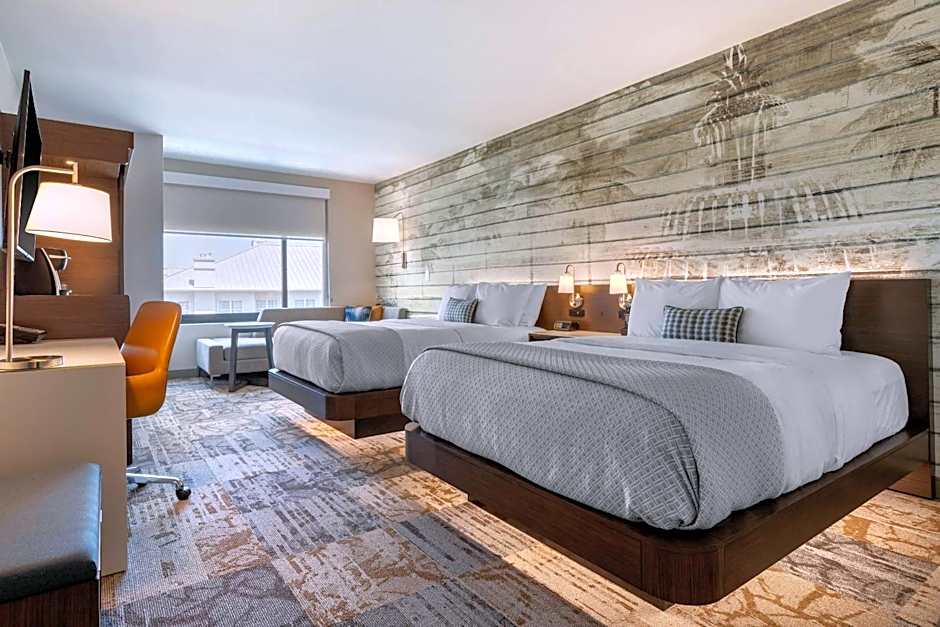 Cambria Hotel Charleston Riverview