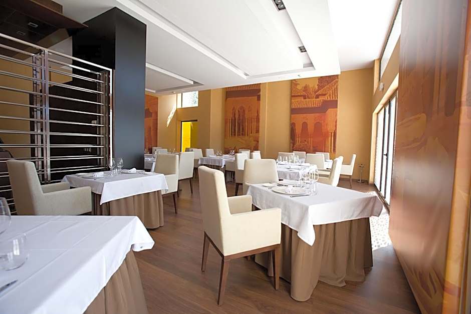 M.A. Hotel Sevilla Congresos