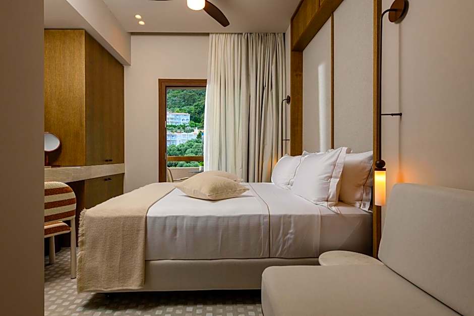 Enavlion Elegance Seaside Luxury