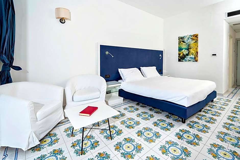 Regina Cristina Hotel
