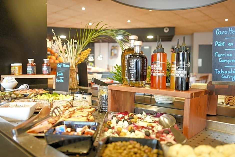 Hotel Campanile Roissy