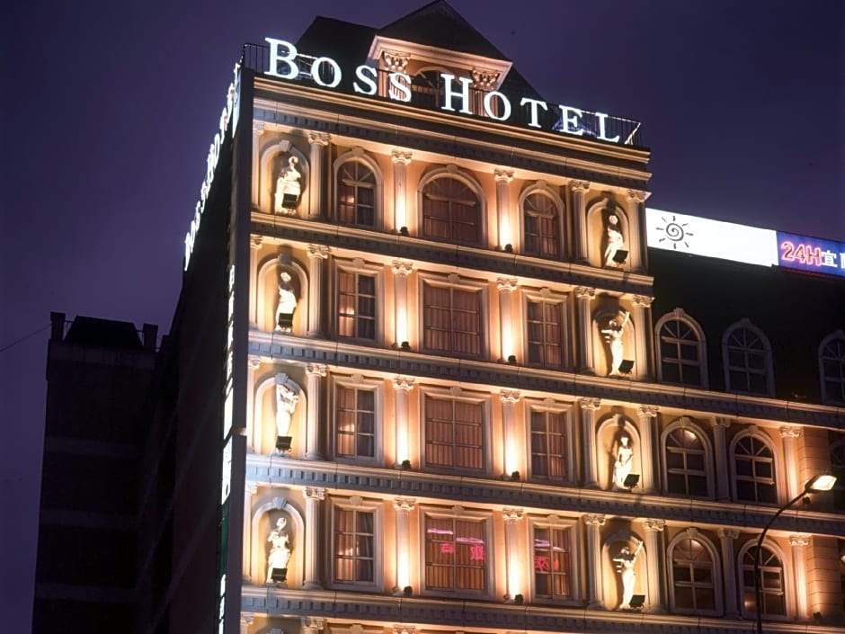 Grand Boss Hotel