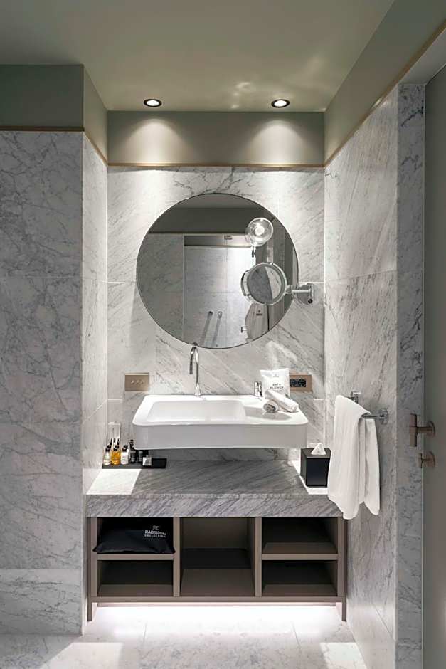 Radisson Collection Hotel, Roma Antica