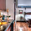 Dinah`S Garden Hotel